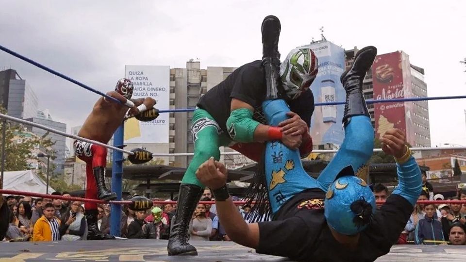 Se realizarán 8 peleas de lucha libre en el Monumento a la Revolución como parte de los festejos de LuchArte en CDMX. (Fuente: AP)