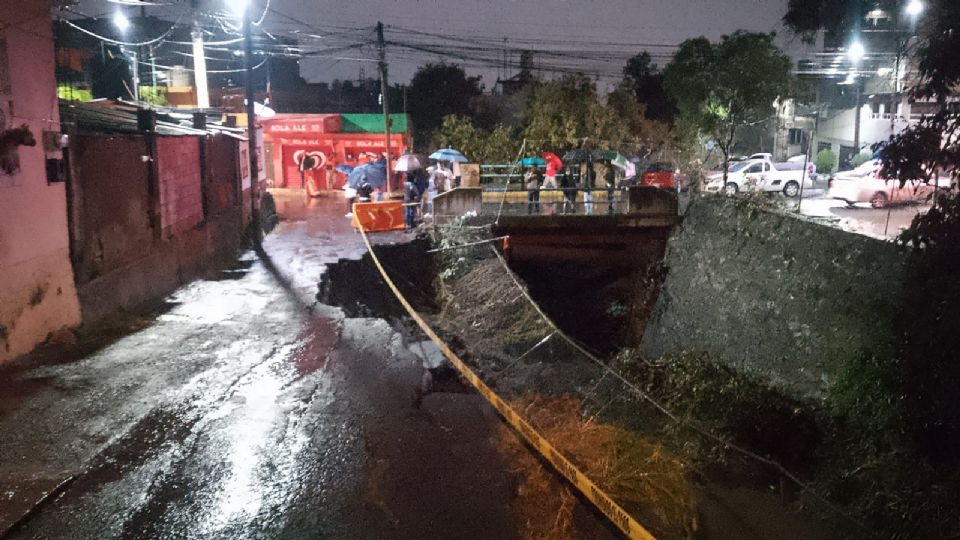El deslave en San Pedro Mártir fue provocada por las lluvias. FOTO: SGIRPC
