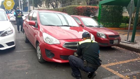 Retiran autos mal estacionados en la alcaldía Cuauhtémoc