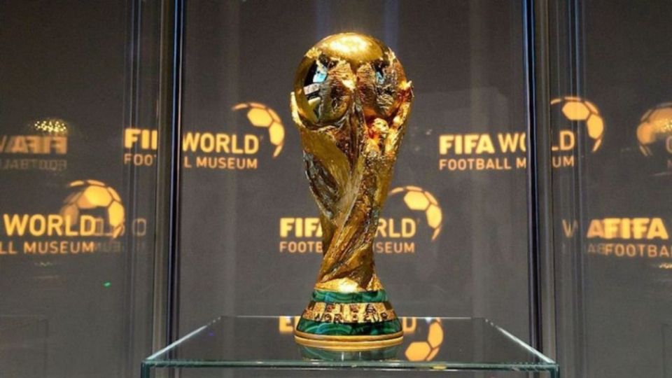 Las personas que logren ganar un pase para conocer el trofeo de la Copa Mundial de la FIFA, deberán tomar el Metro y un microbús. (Fuente: Especial)