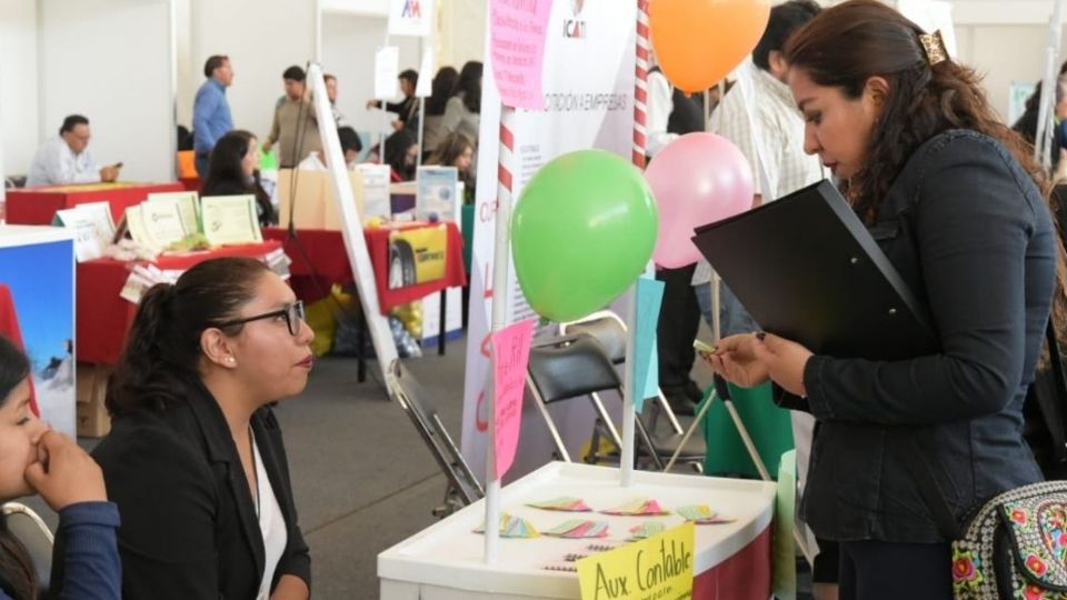 En la Feria del Empleo para la Mujer, mujeres de Álvaro Orbegón podrán contactar con representantes de empresas. (Fuente: Municipio de Coacalco)