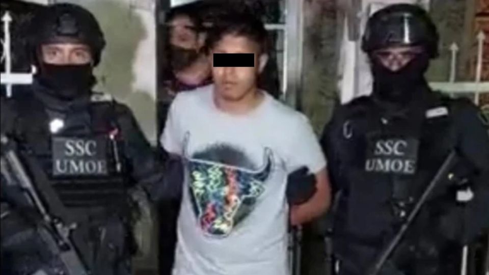 Derivado de una operativo en Gustavo A. Madero, policías capturaron a 'El Domonique' en calles de la colonia San Juan de Aragón. (Fuente: Especial)