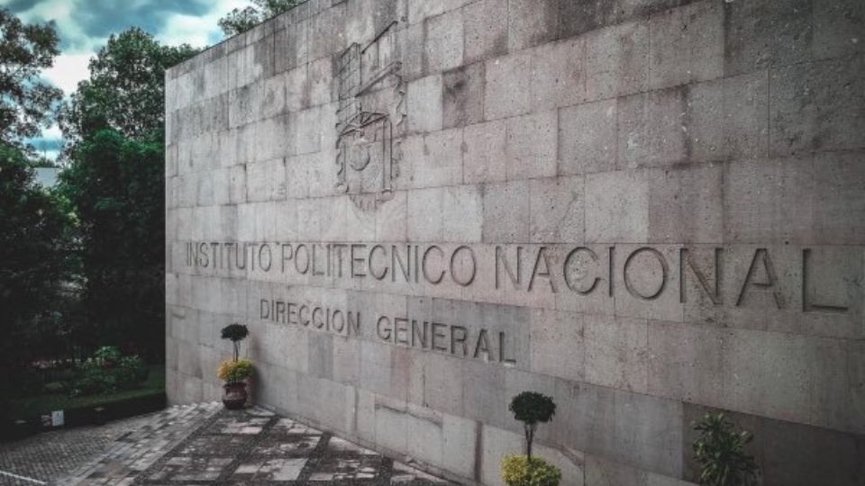 12 escuelas del IPN siguen en paro. FOTO: IPN