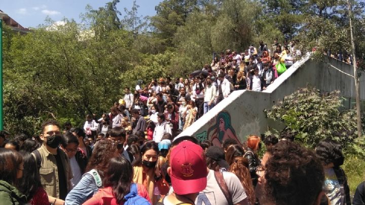 Desalojan la Facultad de Sociales de la UNAM por amenaza de bomba