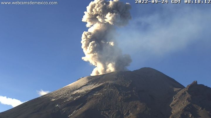 Alertan por caída de ceniza del Popocatépetl en cuatro alcaldías de CDMX