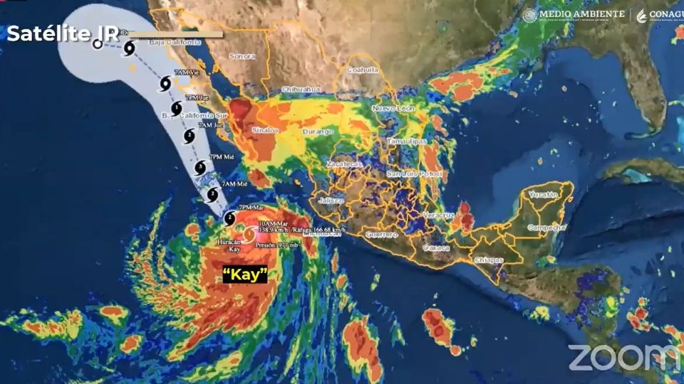 Se espera que el Huracán 'Kay' se mantenga cerca de las costas de México hasta el próximo 10 de septiembre y ascienda hasta categoría 3. (Fuente: CNPC)