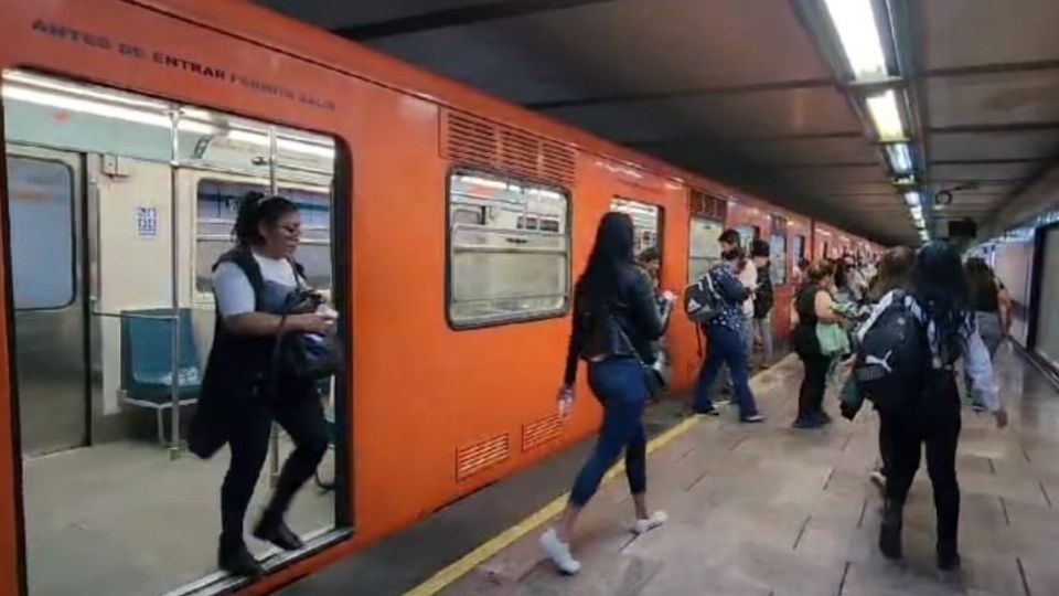 Metro CDMX: se reanuda servicio en terminal Buenavista tras casi 3 horas en revisión.