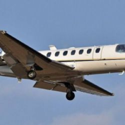 EUA: Avión que se estrelló llevaba a la familia del piloto a bordo