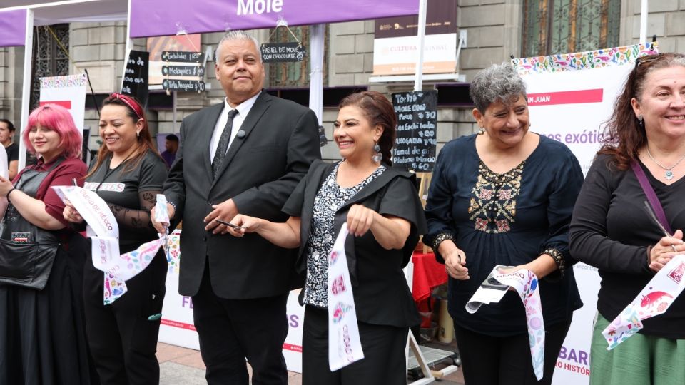 Clara Brugada inaugura Séptima Edición de la Feria de los Barrios del Centro Histórico |