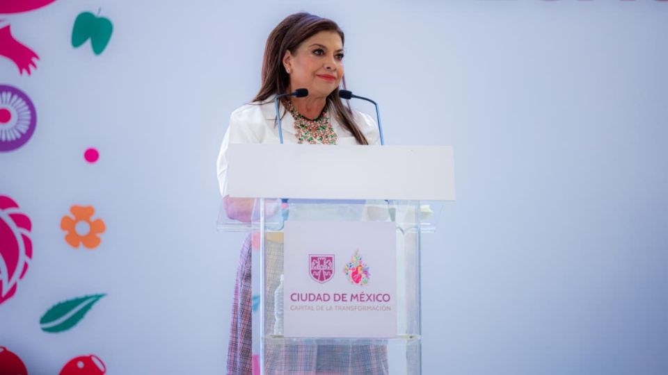 Clara Brugada encabeza Megaclase de IA más grande del país |