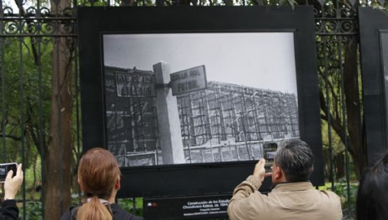 Estudios Churubusco celebran 80 aniversario con exposición en las rejas de Chapultepec