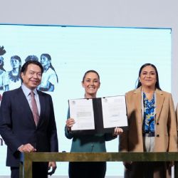 Claudia Sheinbaum firma decreto para publicar reformas en defensa del maíz mexicano