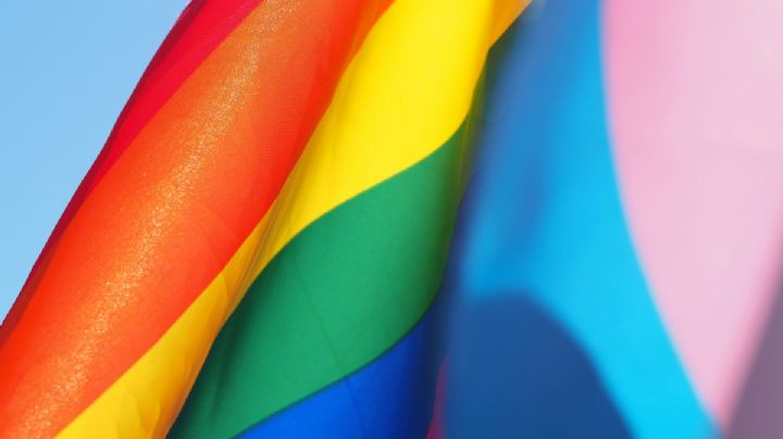 Confirman fecha para la formación de la Bandera LGBTTTIQ+ Monumental en el Zócalo de la CDMX