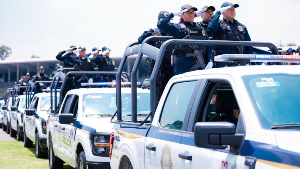 Clara Brugada encabeza entrega de 3 mil 500 patrullas para fortalecer seguridad en la CDMX |