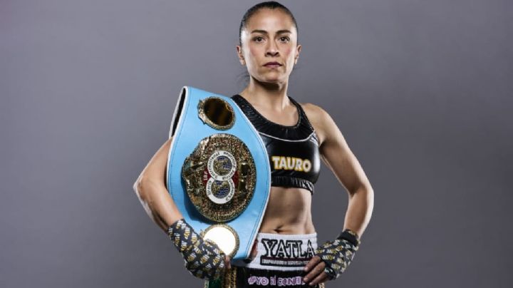 ¡Campeona de boxeo! Inspectora de la PBI retiene el título mundial supermosca